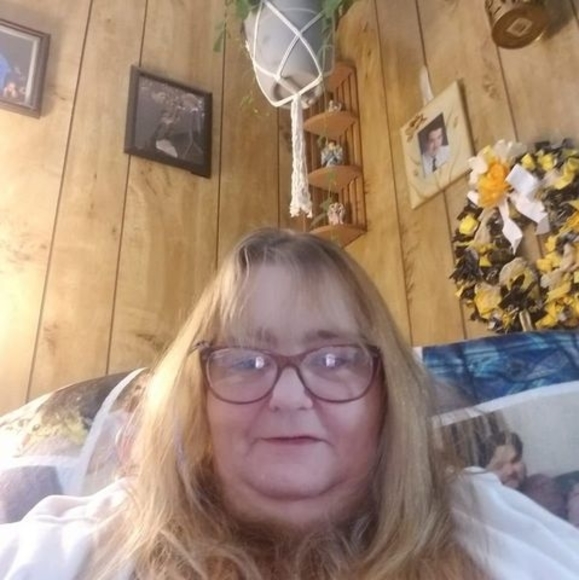 Meet your Posher, Kimberlee - Picture 1 of 1